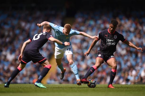 的背后有着 的背后有着